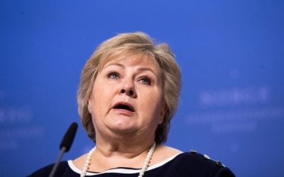 Statsministeren holder pressekonferanse for barn